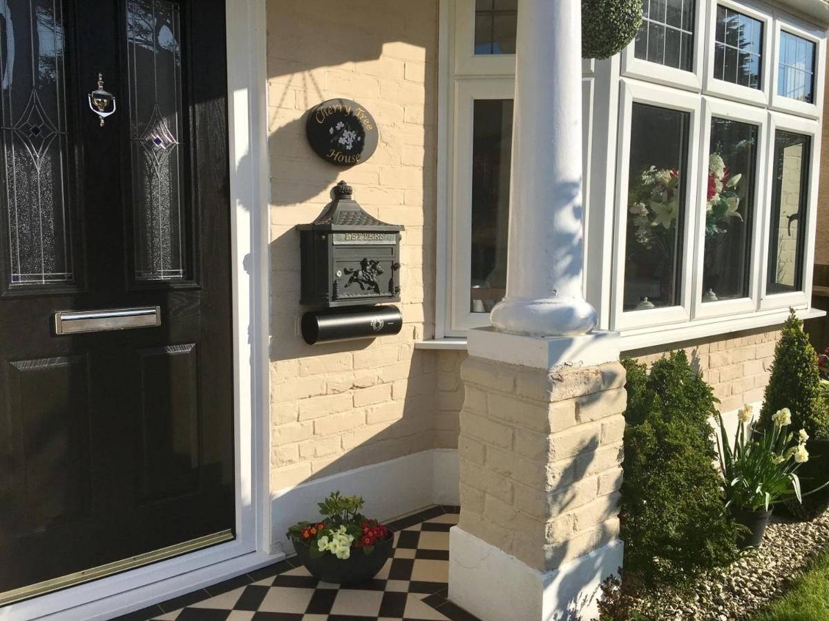 Cherry Tree House Bed & Breakfast Bournemouth Exterior foto