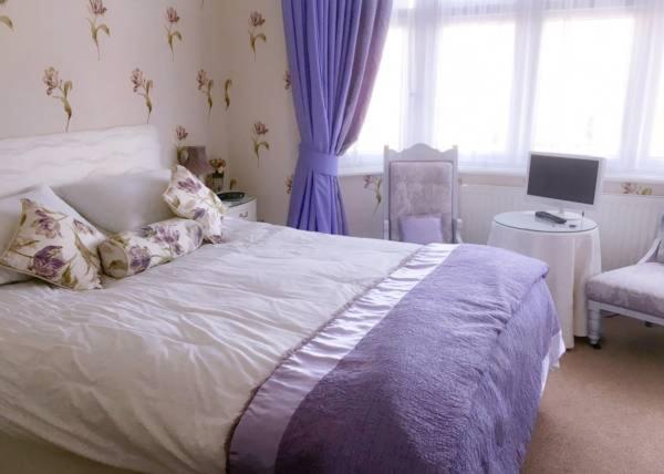 Cherry Tree House Bed & Breakfast Bournemouth Exterior foto